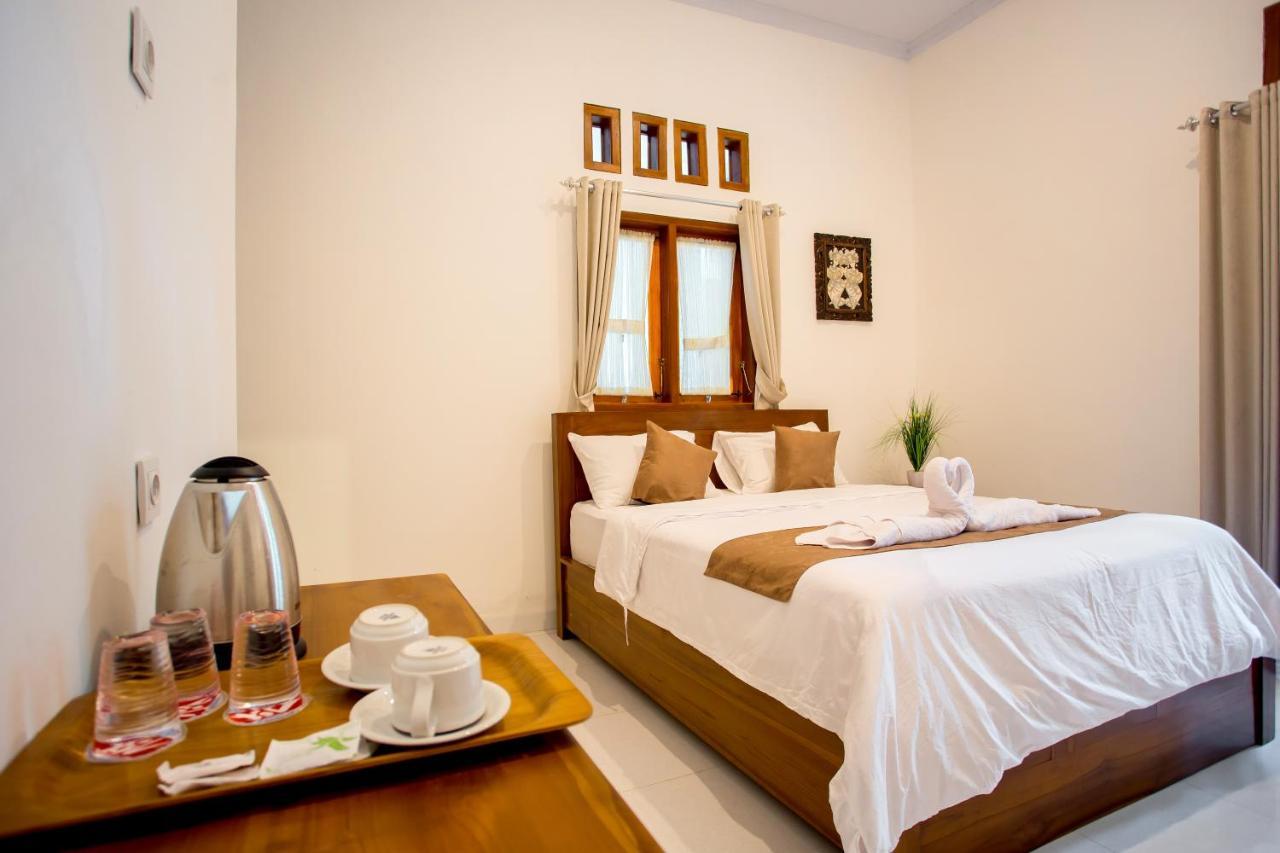 The Puncak Santhi Inn Batununggul ภายนอก รูปภาพ
